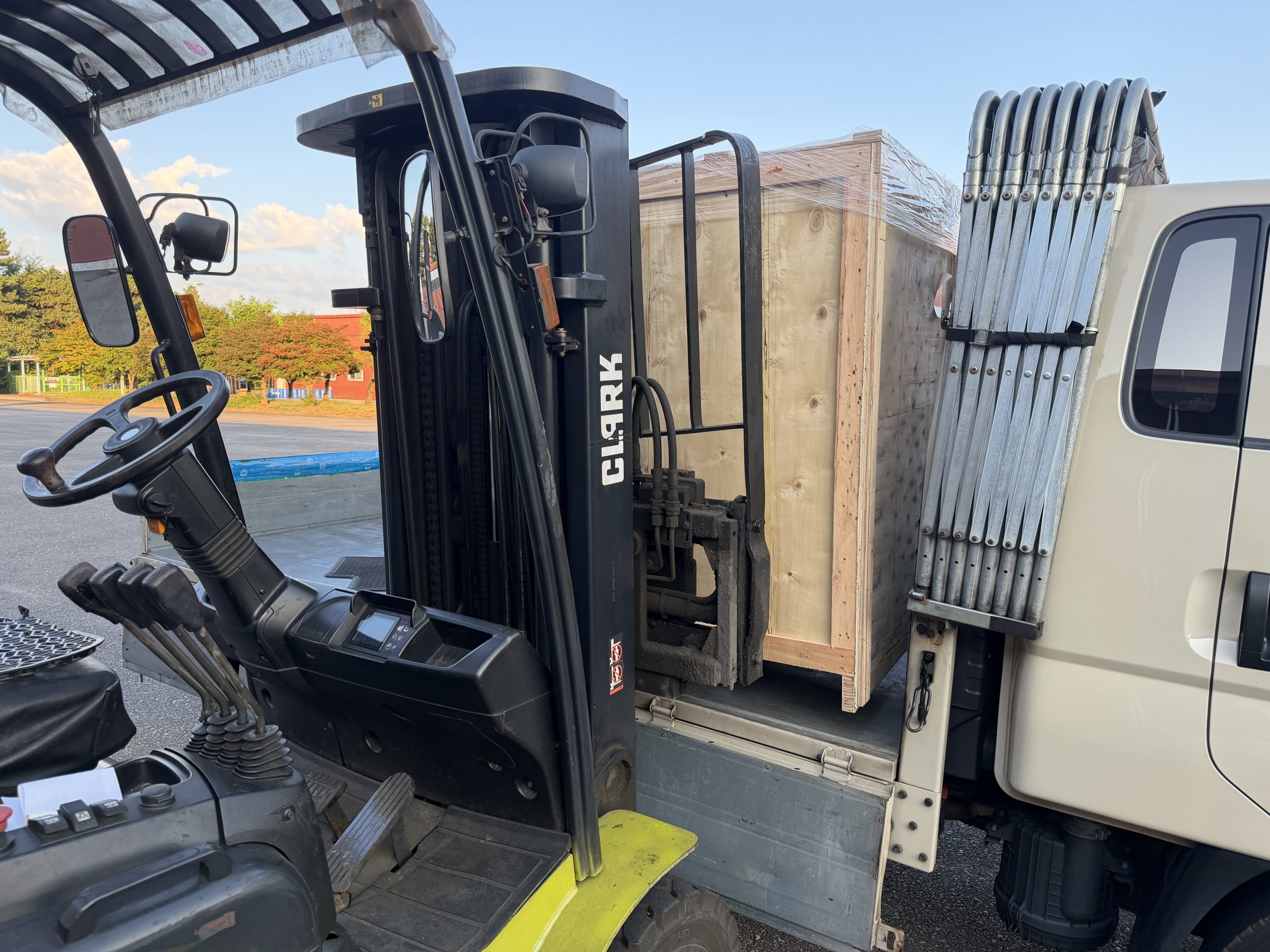 LimX Dynamics TRON2 휴머노이드 로봇 공식대리점 덕유항공 DY Dynamics
